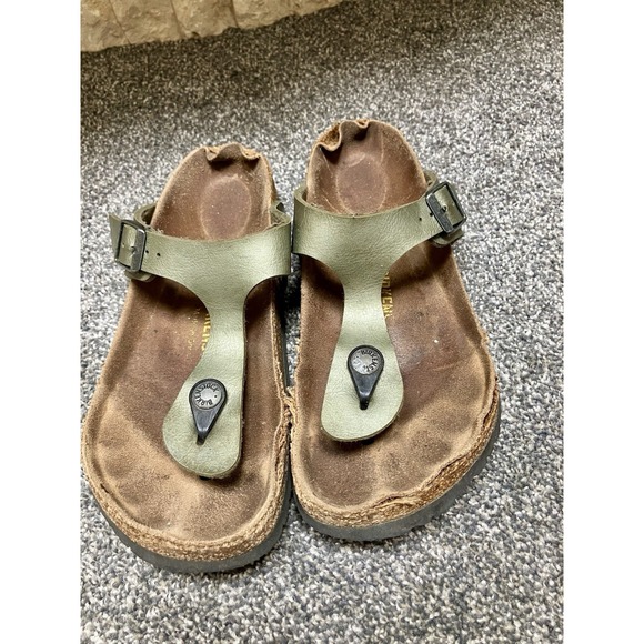 Birkenstock Shoes - Birkenstock-Gizeh Thong Sandal Women's 5 36 EUR Sage Metallic Green